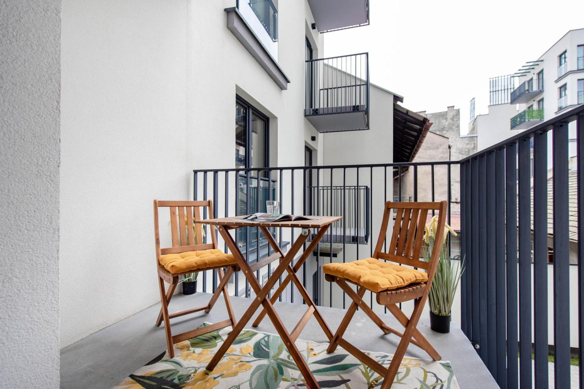 Spacious And Modern Apartment Lwowska, Close To Kazimierz Krakow Bagian luar foto